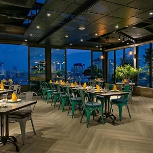 https://avora-boutique-hotel.hotelsofhoian.com