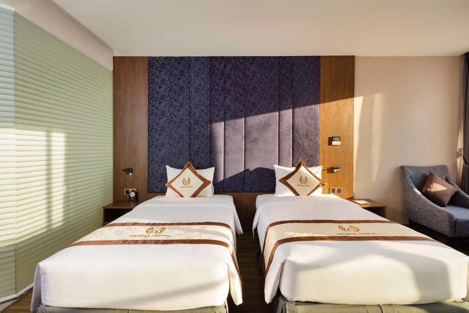 Vesna Hotel Nha Trang 5*,